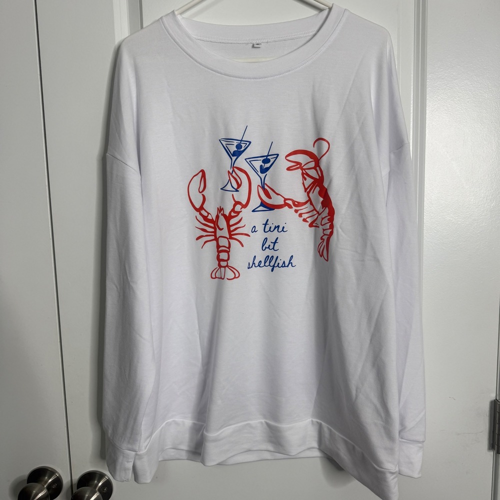 A Tini Bit Shellfish Lobster Martini Graphic Sweatshirt White XL Crew Neck